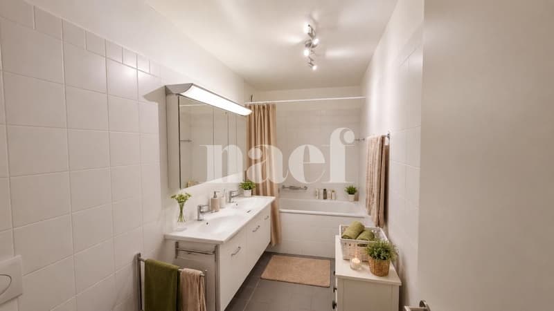 Spacieux appartement de 5.5 pièces d'env. 157 m2 au 2ème étage avec balcon (9)