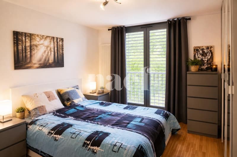 Bel appartement de 4.5 pièces au 1er étage avec balcon d'env. 116.8m2 (5)
