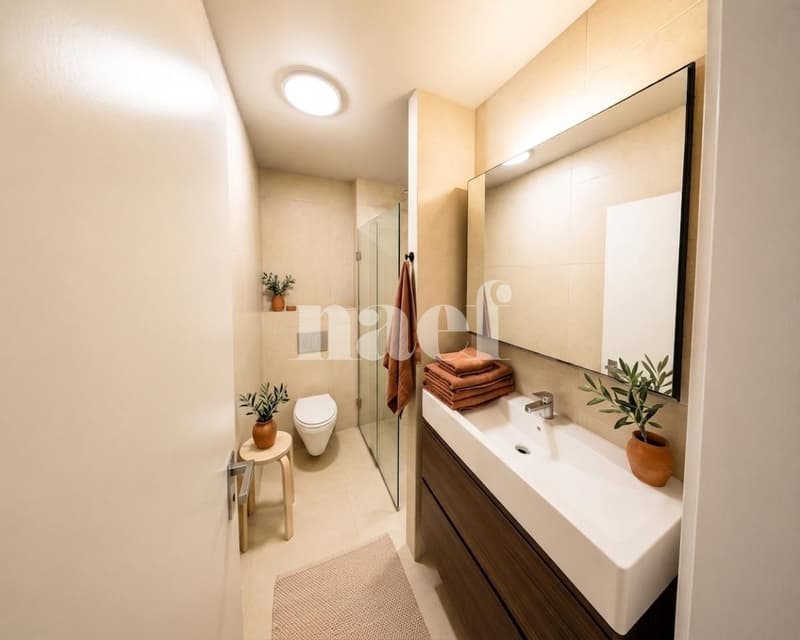 Spacieux duplex entièrement rénové de 6 pièces au 1er étage avec balcon (4)