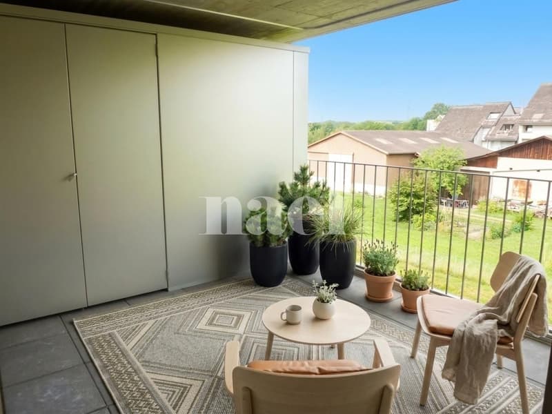 Bel appartement lumineux de 4.5 pièces au 3ème étage avec balcons (1)
