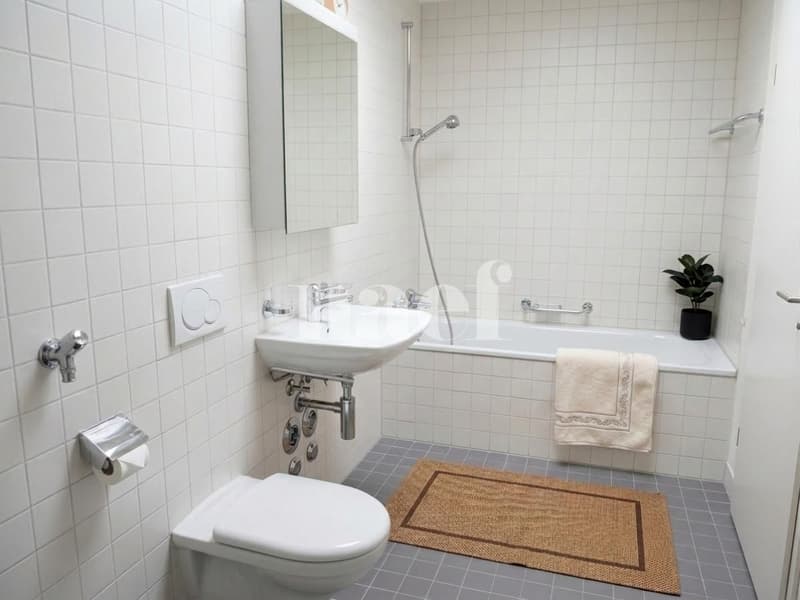 Bel appartement lumineux de 4.5 pièces au 3ème étage avec balcons (6)