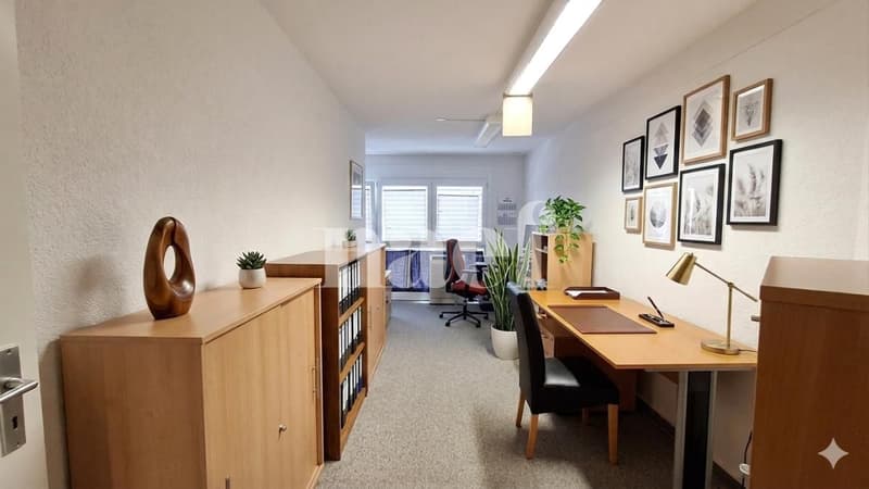 Bureaux d'env.117m2 au 1er étage (7)