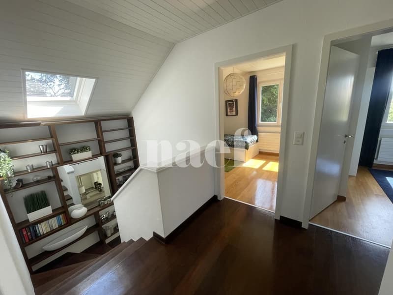 Belle villa individuelle entièrement rénovée de 5.5 pièces avec grand jardin (11)