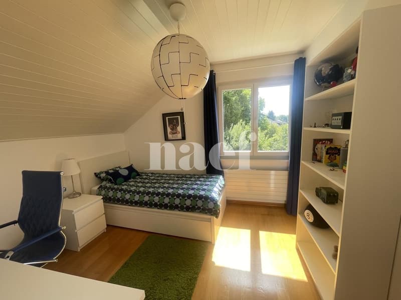 Belle villa individuelle entièrement rénovée de 5.5 pièces avec grand jardin (8)