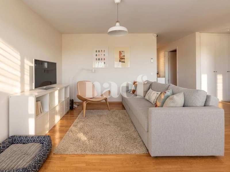 Bel Appartement de 3.5 pièces au 3ème étage d'env. 90m2 avec balcon (2)