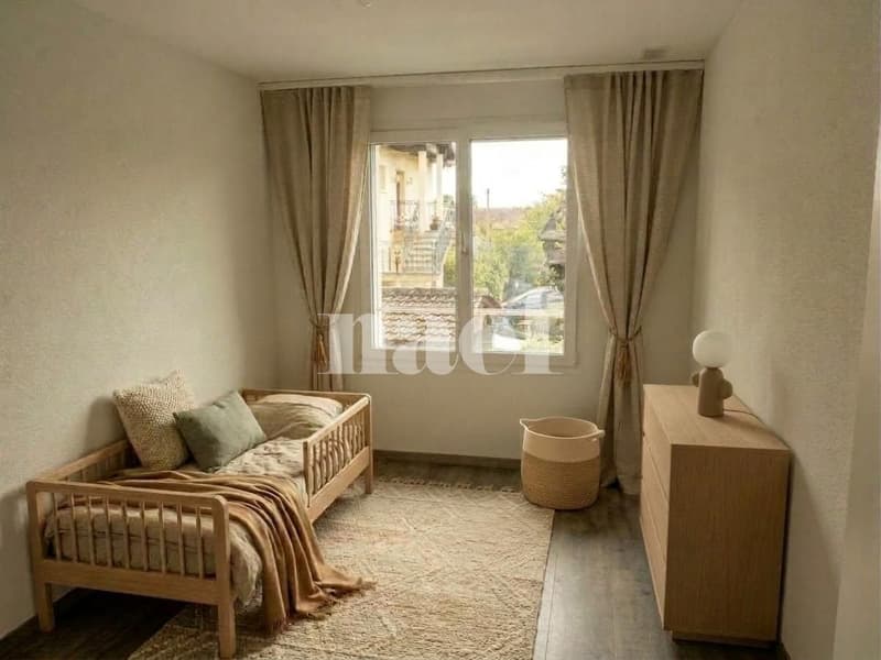 Bel appartement de 3.5 pièces au 1er étage avec terrasse (5)