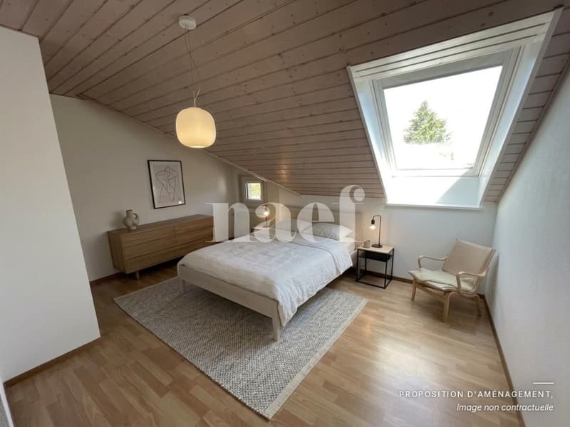 Au centre du village- Bel appartement de 5.5 pièces dans les combles avec cheminée et grand balcon (4)