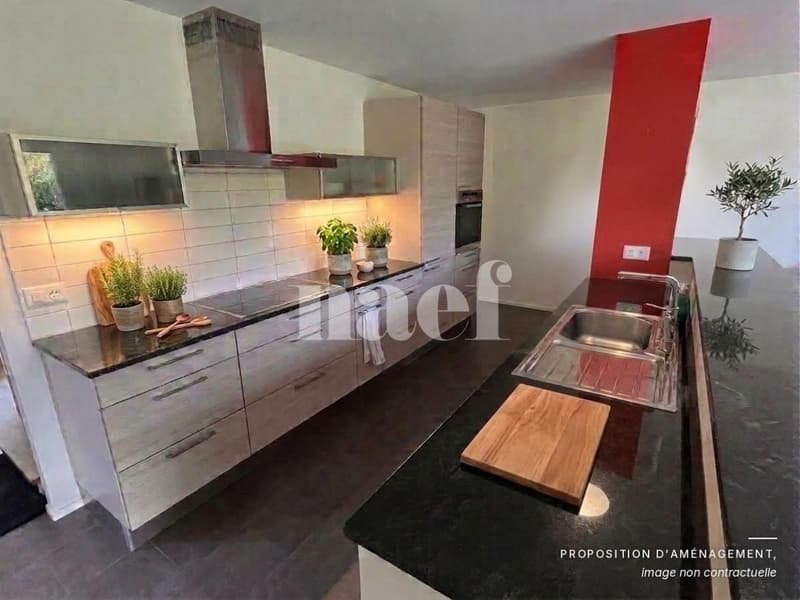 Bel appartement en triplex de 6.5 pièces avec terrasse et jardin (2)