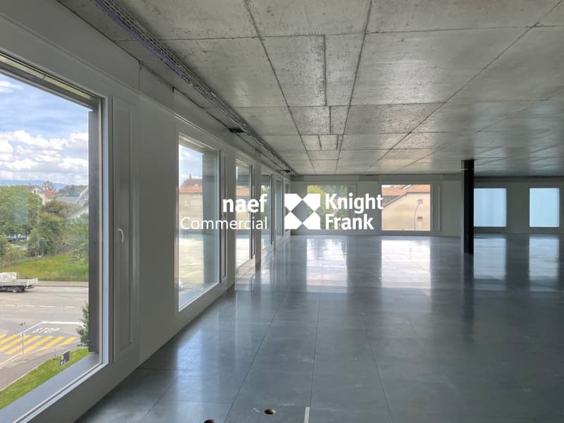 WEST PARK - surface moderne et équipée de 424 m² (2)