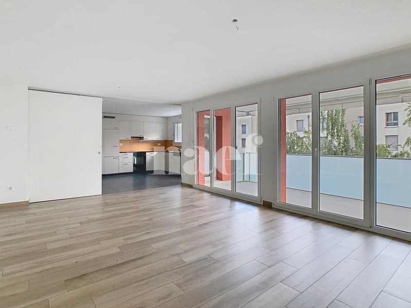 Dans un quartier résidentiel, logement spacieux et lumineux (2)
