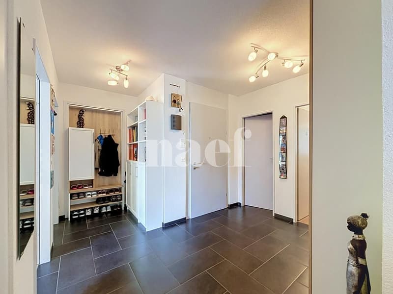 Spacieux logement dans résidence avec piscine (4)
