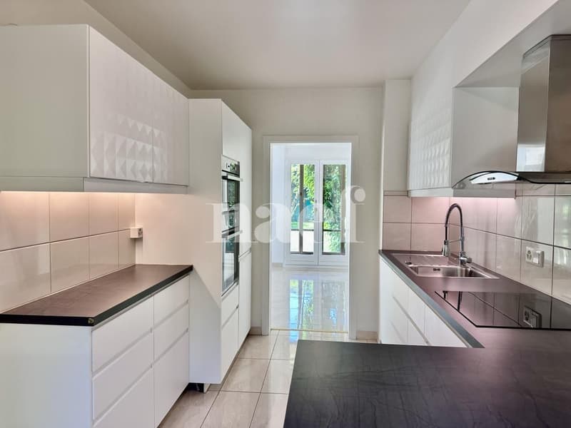Charmante villa mitoyenne avec véranda et jardin à Genthod (2)