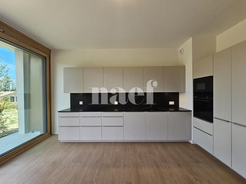 Bel appartement neuf avec jardin (3)