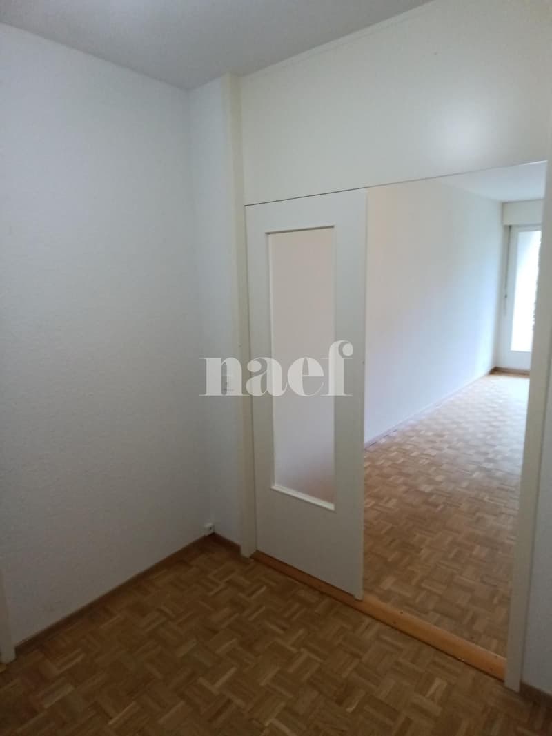 Appartement 3 pièces avec balcon ! (2)