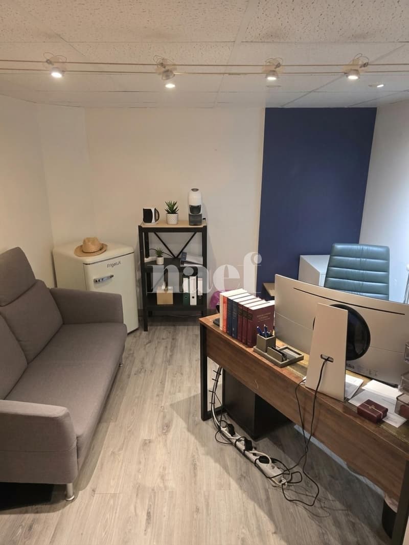 Arcade commerciale avec espace en sous-sol (5)