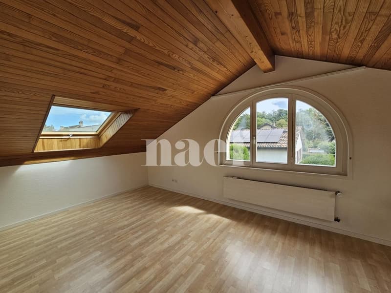Charmante maison jumelle de 4.5 pièces à Aïre avec jardin et terrasse (12)