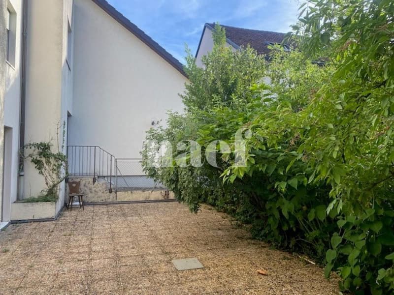 Appartement avec grande terrasse au rez-de-chaussée (8)