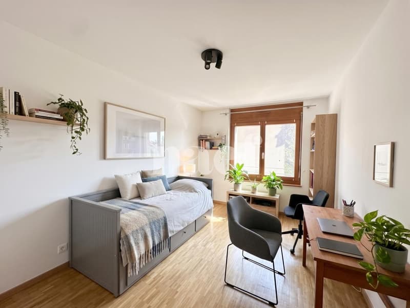 Beau 5 pièces avec balcon, lumineux et traversant, box avec chargeur électrique (8)
