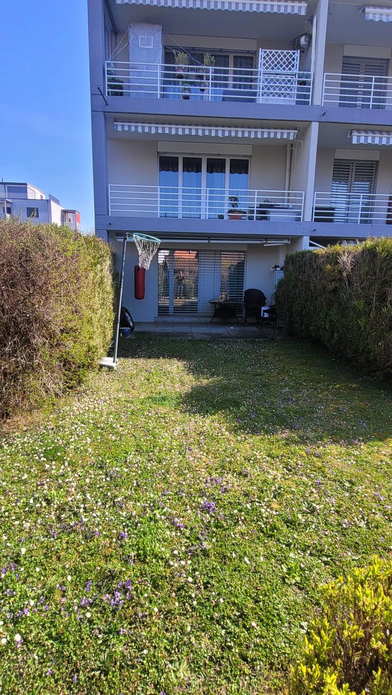 YVERDON-LES-BAINS (QUARTIER FONTENAY) - 2.5 PIÈCES LOUÉ AVEC JARDIN ET TERRASSE (7)
