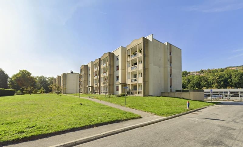 APPARTEMENT 3.5 PIÈCES AVEC BALCON - DÉJÀ LOUÉ, RENDEMENT IMMÉDIAT POUR INVESTISSEUR (10)