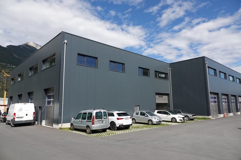 Halle industrielle à Vétroz (1)