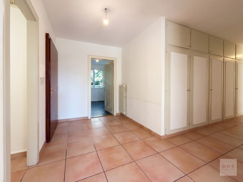 Appartement de 4.5 pièces avec balcon, quartier de Béthusy (1)