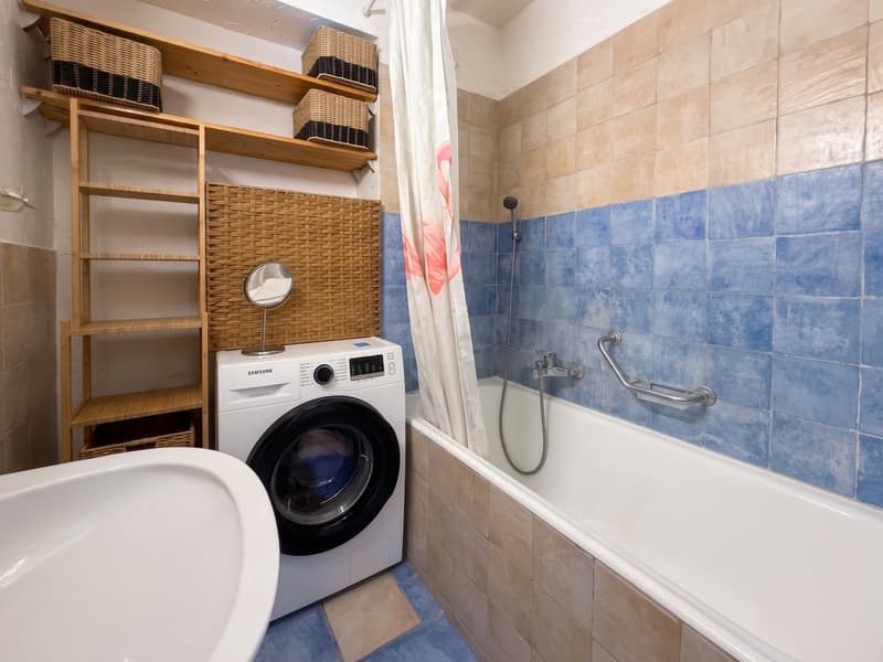 Appartement loué de 2.5 pièces avec balcon au coeur du village (6)