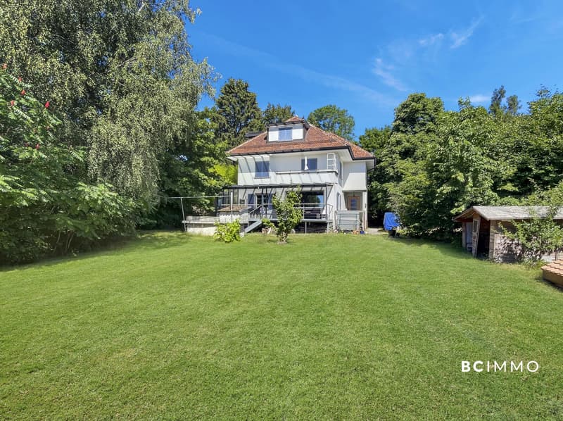 Villa bourgeoise alliant charme et confort (1)
