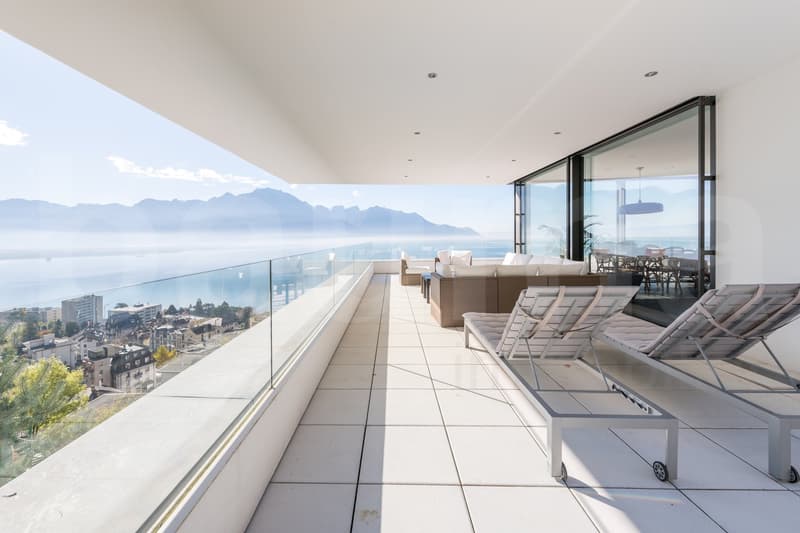 Appartements d'exception, piscine, vue panoramique. (2)