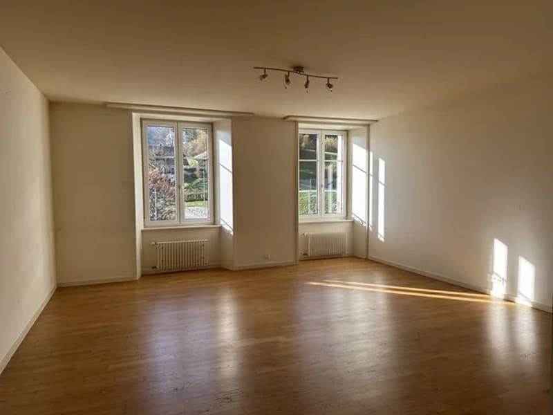 Appartement de 4.5 pièces, d'env. 85m2 au 2ème étage (2)