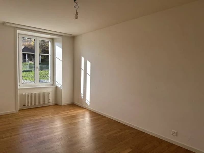 Appartement de 4.5 pièces, d'env. 85m2 au 2ème étage (4)