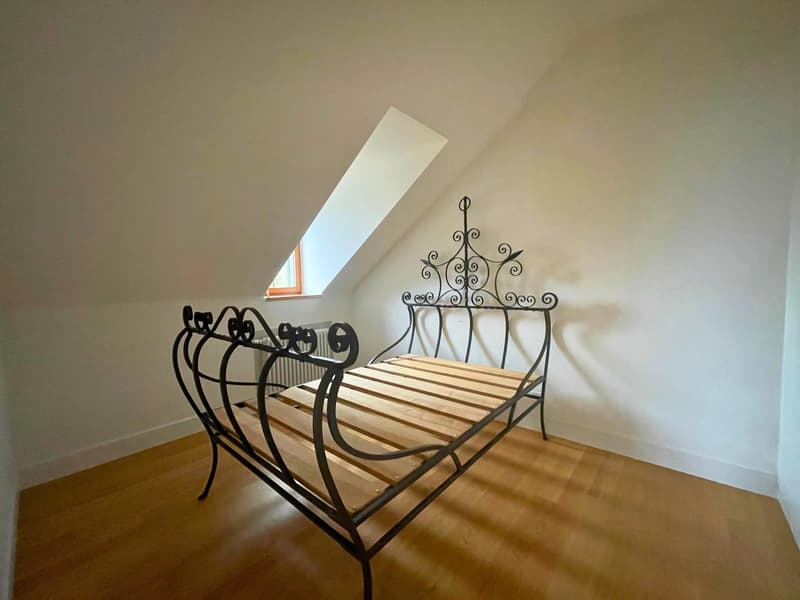 Appartement de 2 pièces d'environ 60m2 au 2ème étage (6)