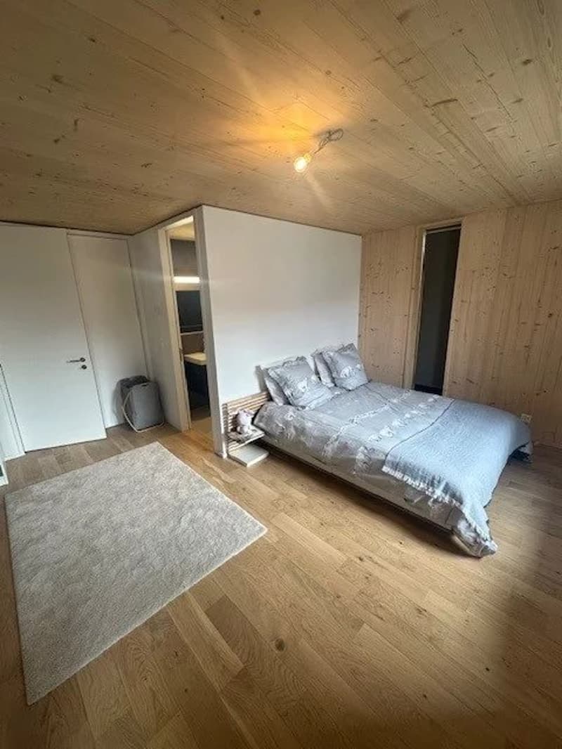 Superbe appartement de 4.5 pièces en duplex situé dans un immeuble entièrement rénové (5)