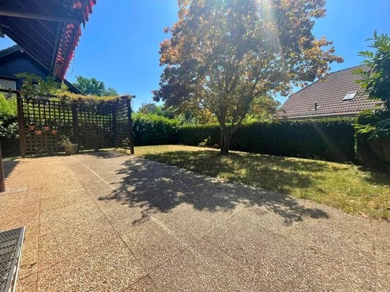 Villa mitoyenne de 6 pièces (12)