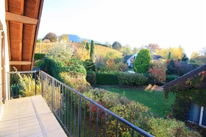 Villa mitoyenne de 6 pièces (4)