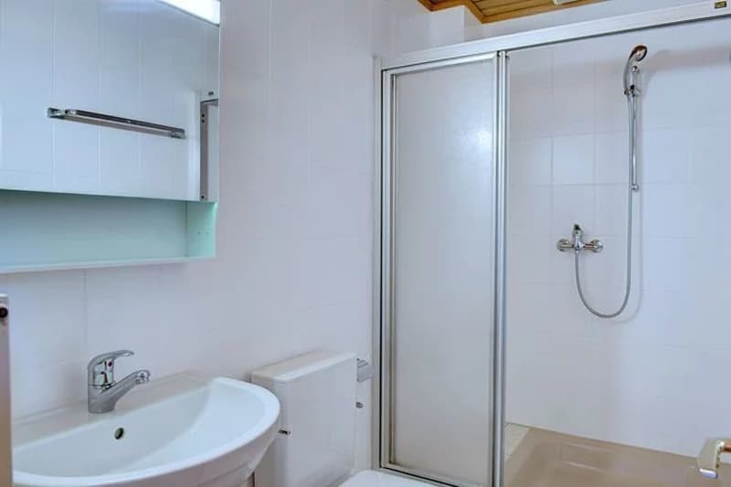 Villa mitoyenne de 6 pièces (5)