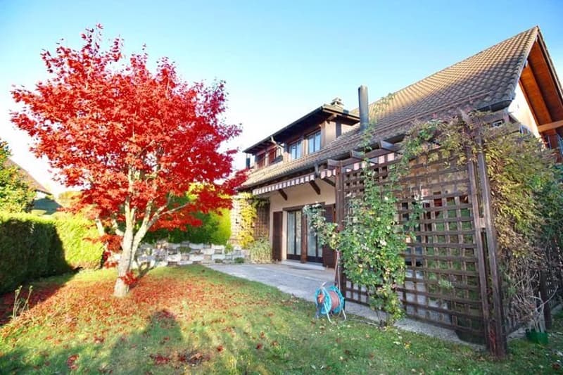 Villa mitoyenne de 6 pièces (6)