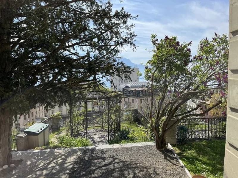 Appartement  de 4 pièces au rez-supérieur (6)