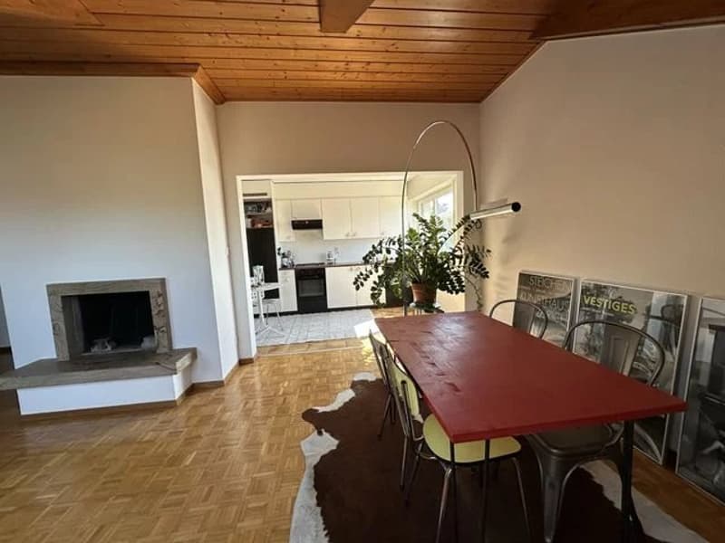 Appartement de 2.5 pièces mansardé au 1er étage (2)