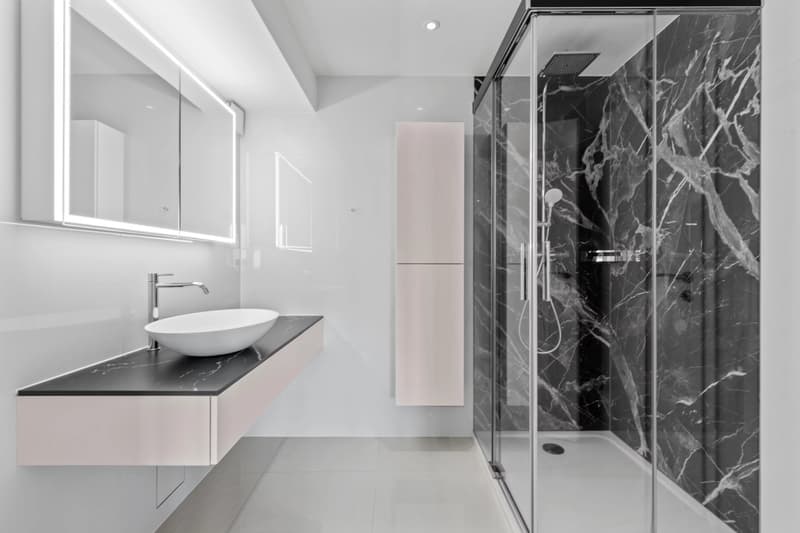 Bel appartement spacieux de 6.5 pièces de 175m2 au 8ème étage. (13)