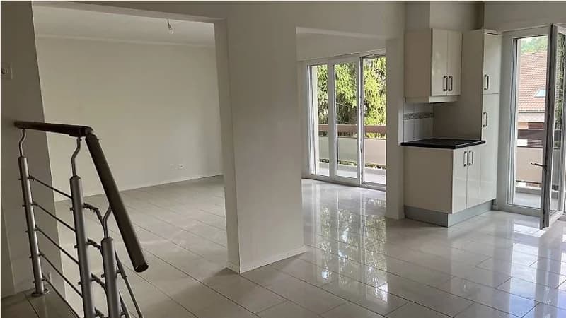 Appartement de 4.5 pièces au rez-de-chaussée (5)