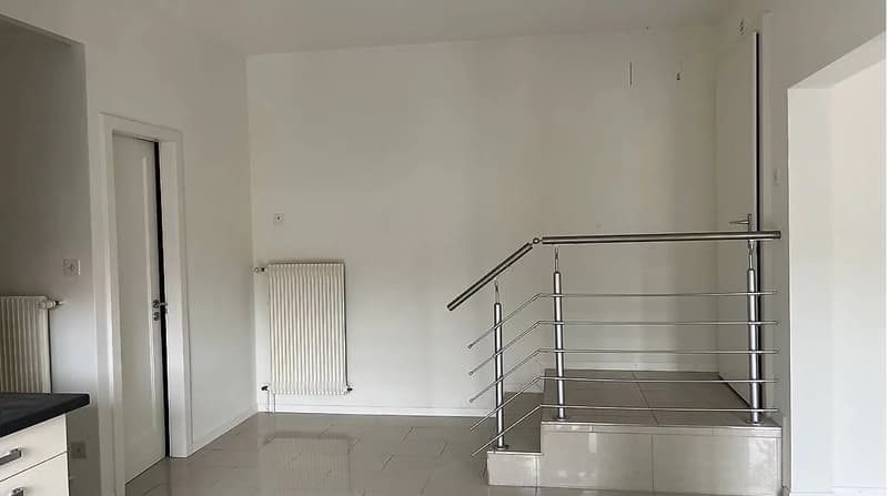 Appartement de 4.5 pièces au rez-de-chaussée (3)