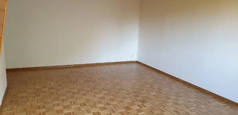 Appartement subventionné de 2 pièces au 4ème étage (3)