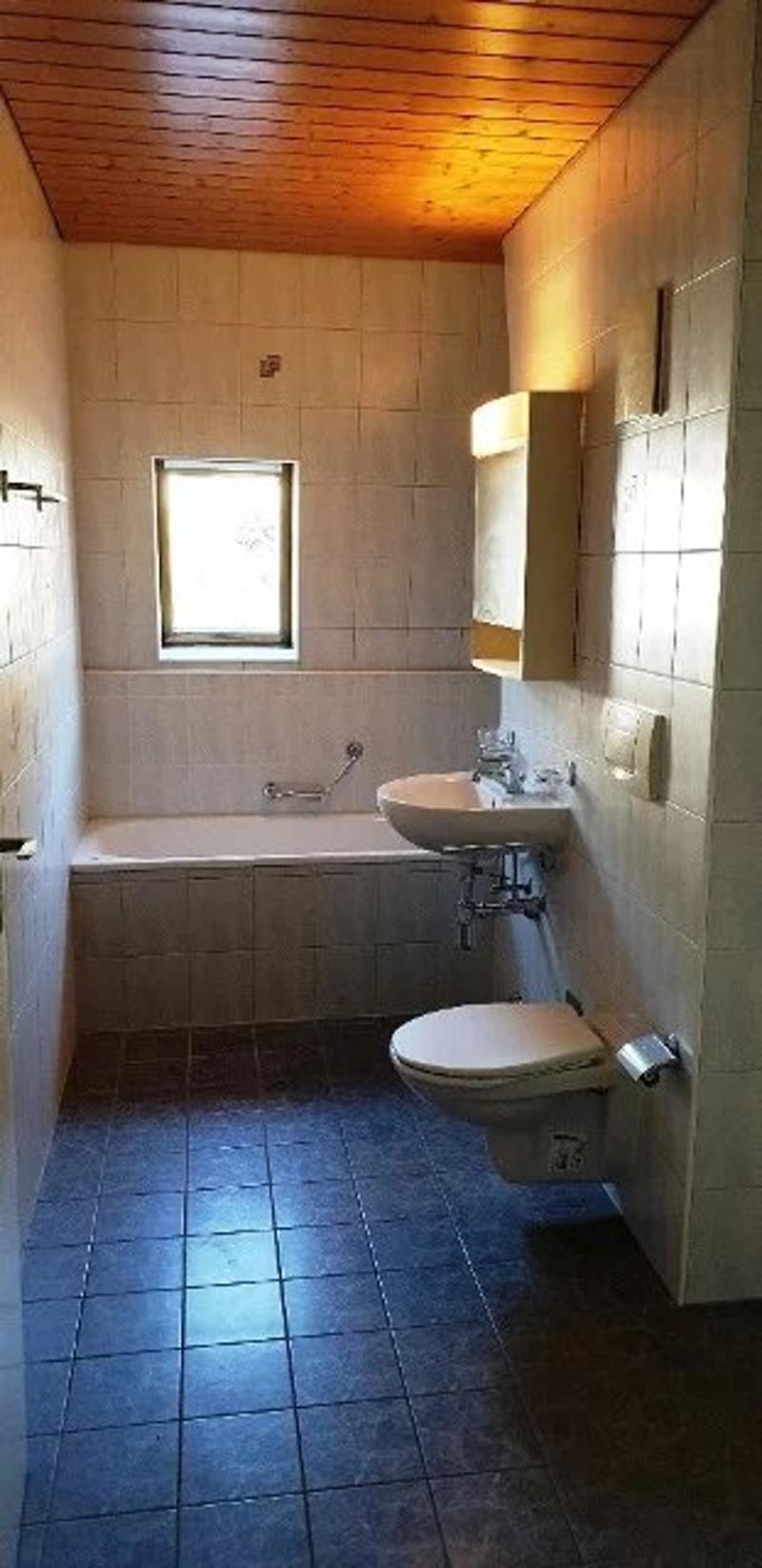 Appartement subventionné de 2 pièces au 4ème étage (5)