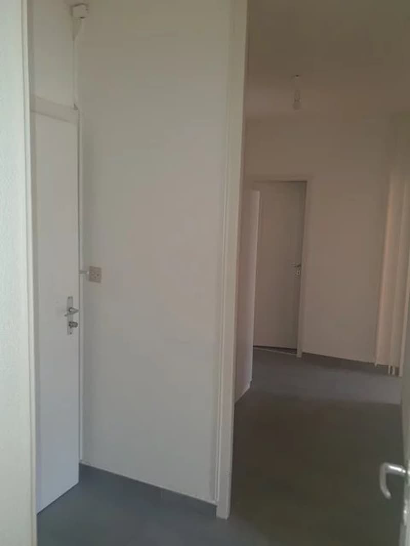 Appartement de 2,5 pièces au 3ème étage (4)