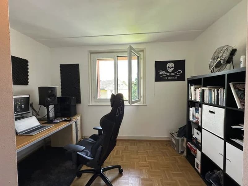 Appartement de 4pièces au 2ème étage (5)