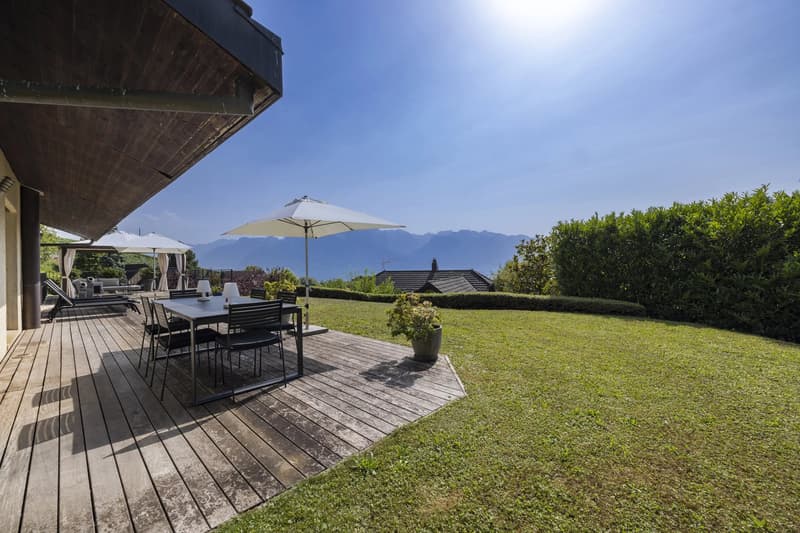 Belle villa individuelle avec jolie vue lac (7)