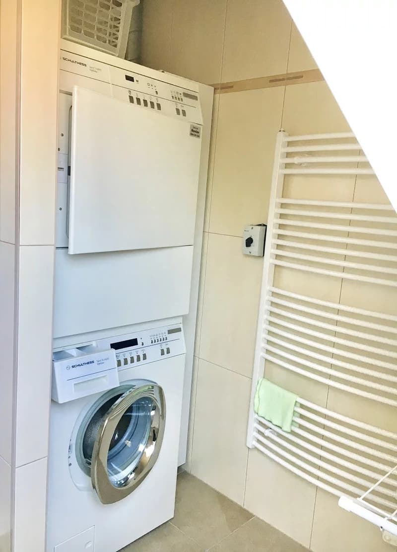 Appartement de 6.5 pièces en duplex et aux derniers étages d'un immeuble résidentiel (13)