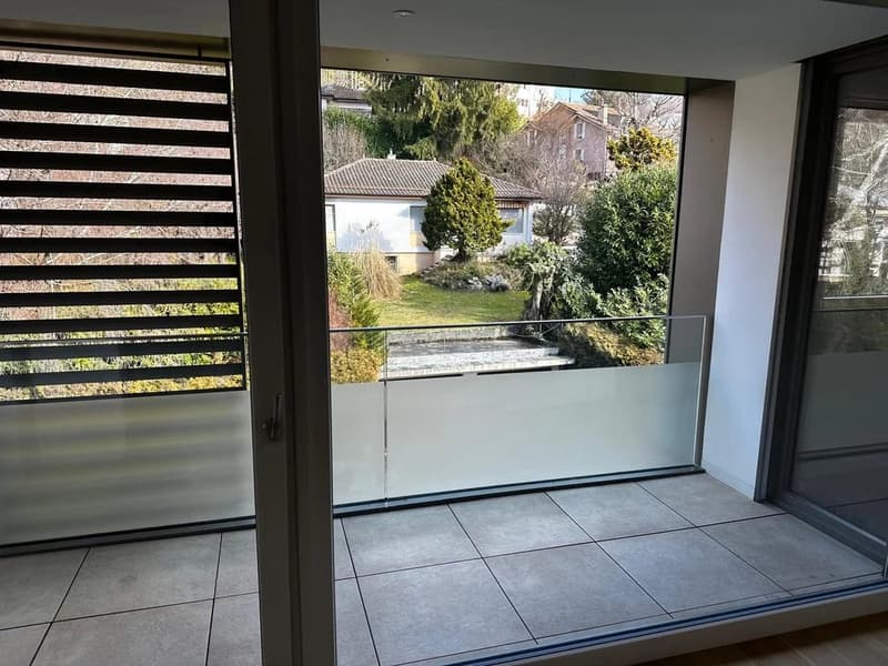 Appartement de 3.5 pièces au 1er étage et une place de parc extérieure (7)