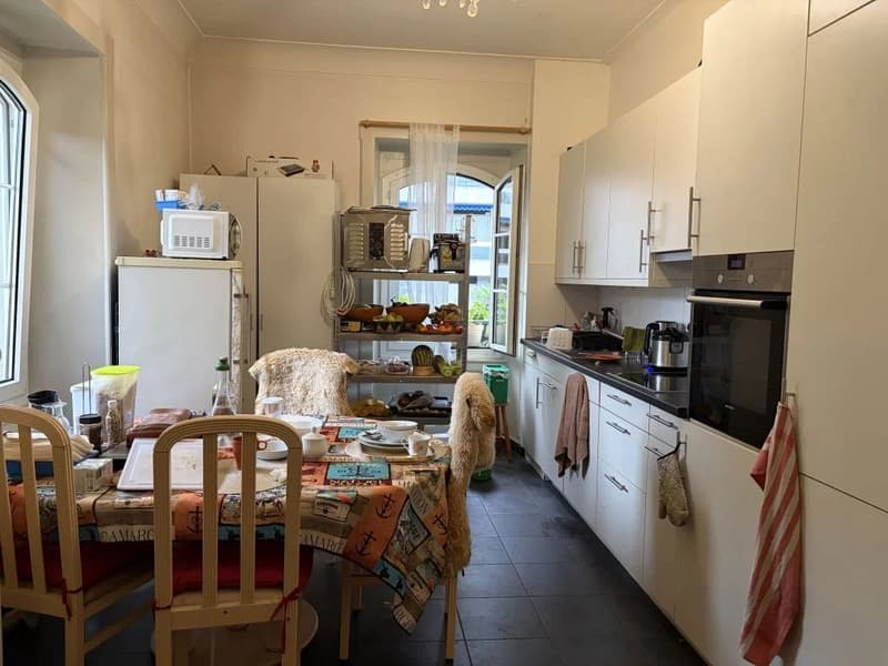 Bel appartement de 5.5 pièces avec vue sur le lac (4)